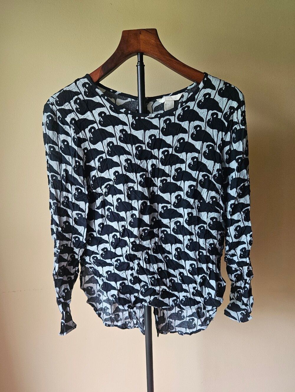 H&M Black and Light Blue Bird Patterned Long-Sleeve Blouse Size 4